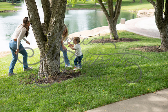 2025-05-23 Wendy and Julie with Baby Max Garney park_Z63_5693
