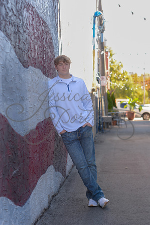 2024-11-01 Vinny Ross Senior pics Downtown Parkville__JAE3917
