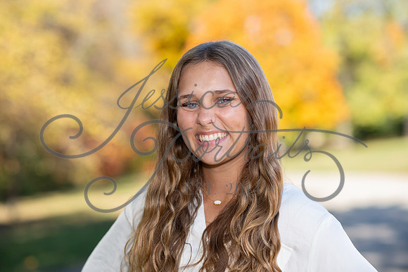 2024-10-26 Dipple Family and Sams Senior pics__JAE2567