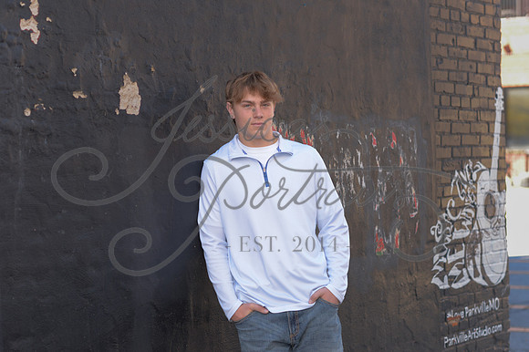2024-11-01 Vinny Ross Senior pics Downtown Parkville__JAE3897