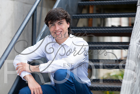 2025-03-28 Rory Colligan In downtown Parkville_Z63_2940
