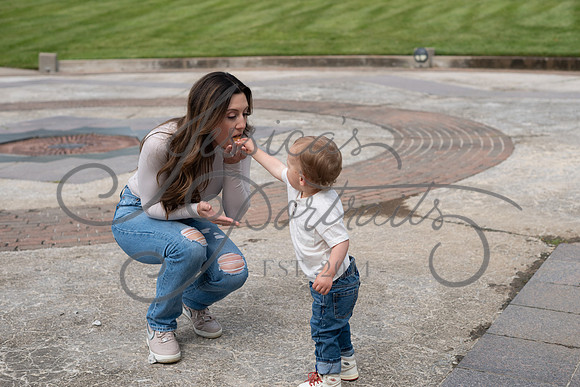 2025-05-23 Wendy and Julie with Baby Max Garney park_Z63_5711