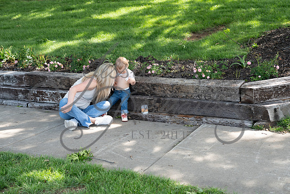 2025-05-23 Wendy and Julie with Baby Max Garney park_Z63_5874