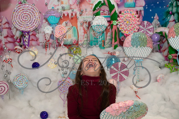 2024-11-23 Tracy Nelson Candy Wonderland_DSC_8589