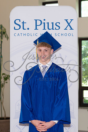 2025-05-09 Pius Graduation, Individual and GROUP at ST. THERESE_Z63_5354