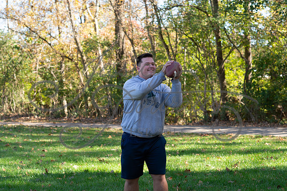 2024-10-26 Dipple Family and Sams Senior pics__JAE2962