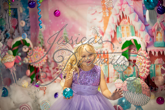 2024-11-23 Casey Britt Candy Wonderland_DSC_8764