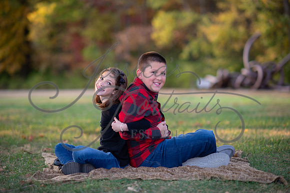 2023-10-22 Dattilo Family at Laumeier Sculpture Park_DSC_8616