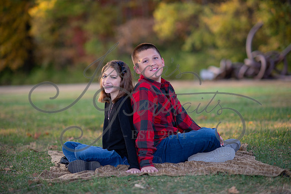 2023-10-22 Dattilo Family at Laumeier Sculpture Park_DSC_8618