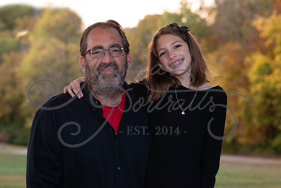 2023-10-22 Dattilo Family at Laumeier Sculpture Park_DSC_8650