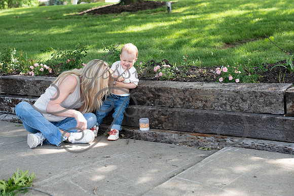 2025-05-23 Wendy and Julie with Baby Max Garney park_Z63_5892