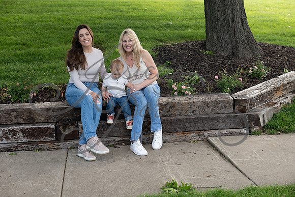 2025-05-23 Wendy and Julie with Baby Max Garney park_Z63_5830