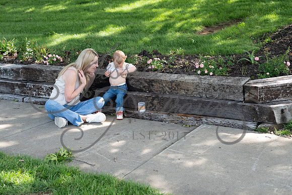 2025-05-23 Wendy and Julie with Baby Max Garney park_Z63_5878