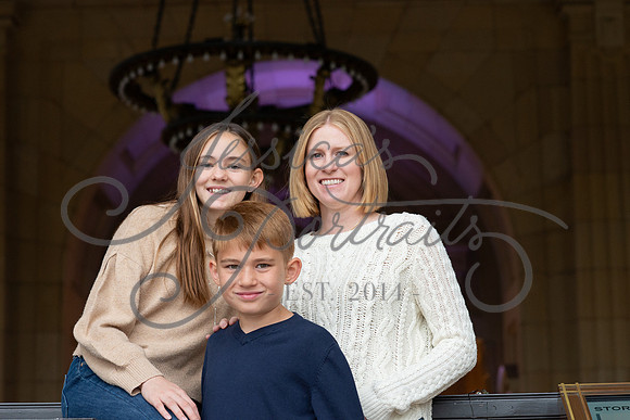 2023-10-29 Laura Karaim at K.C. Union Station_DSC_9463