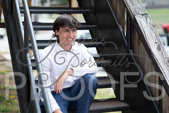 2025-03-28 Rory Colligan In downtown Parkville_Z63_2944
