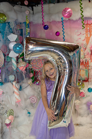2024-11-23 Casey Britt Candy Wonderland_DSC_8886
