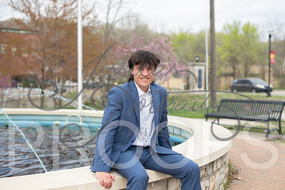 2025-03-28 Rory Colligan In downtown Parkville_Z63_2813