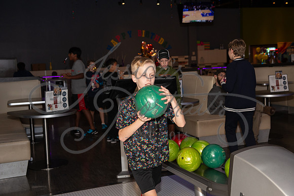 2023-10-25 Ellie From Commerce Bank Chris's Birthday Party at Main Event_DSC_8749
