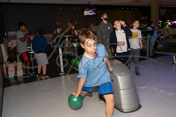2023-10-25 Ellie From Commerce Bank Chris's Birthday Party at Main Event_DSC_8759