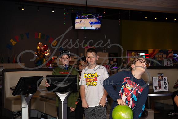 2023-10-25 Ellie From Commerce Bank Chris's Birthday Party at Main Event_DSC_8761