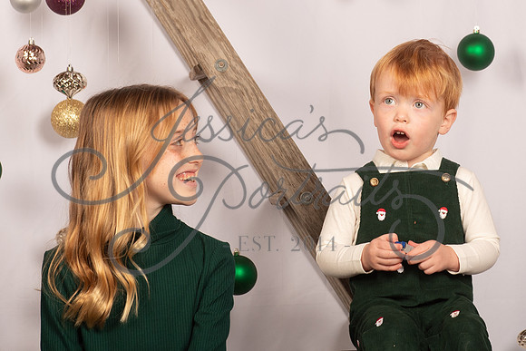 2023-11-19 Kathleen Schnorf X-Mas Mini Shoot_JAE_8065