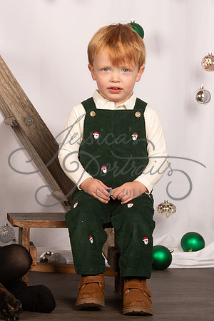 2023-11-19 Kathleen Schnorf X-Mas Mini Shoot_JAE_8071-3