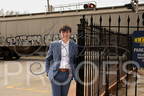 2025-03-28 Rory Colligan In downtown Parkville_Z63_2866