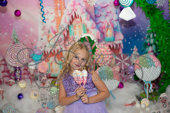 2024-11-23 Casey Britt Candy Wonderland_DSC_8862