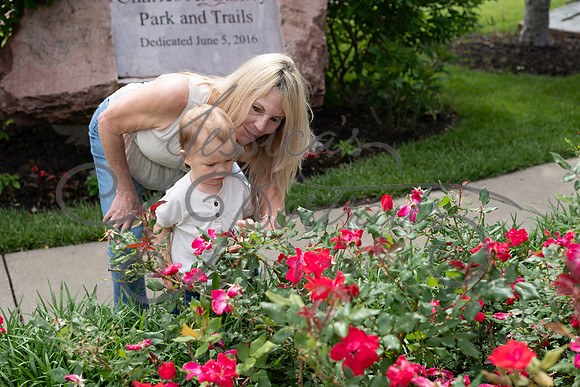2025-05-23 Wendy and Julie with Baby Max Garney park_Z63_5731
