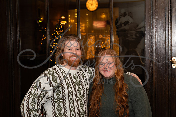 2023-12-22 Melody Morehouse at KC Union Station_DSC_0770