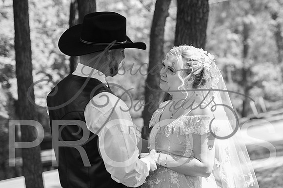 2024-09-14 Cait and Leslee Wedding__JAE8022-4