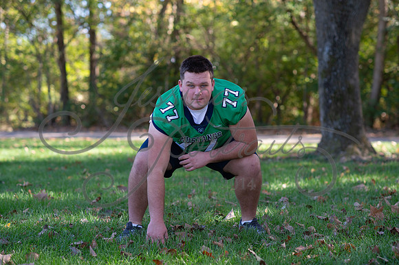 2024-10-26 Dipple Family and Sams Senior pics__JAE2985