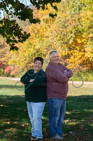 2024-10-26 Dipple Family and Sams Senior pics__JAE2533