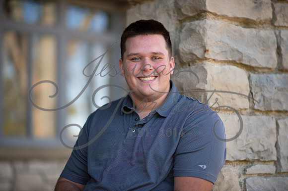 2024-10-26 Dipple Family and Sams Senior pics__JAE2292