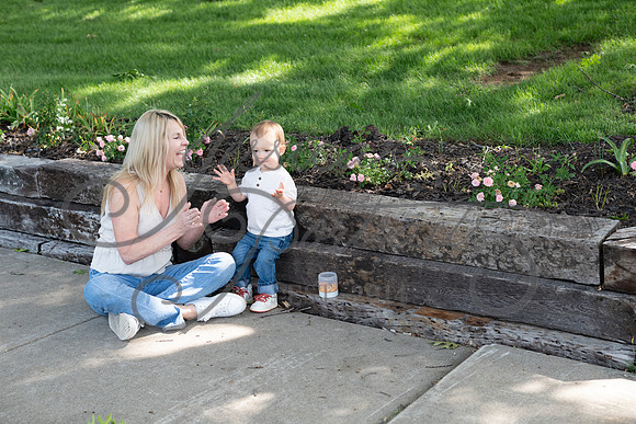 2025-05-23 Wendy and Julie with Baby Max Garney park_Z63_5861