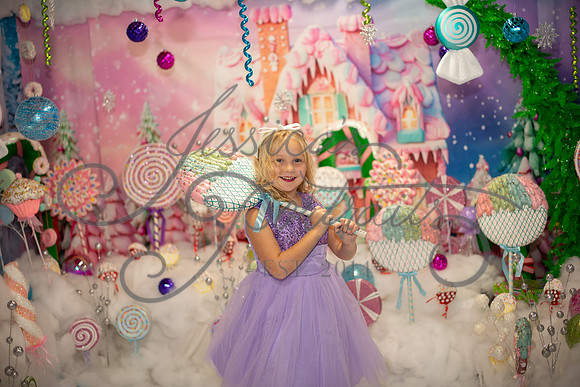 2024-11-23 Casey Britt Candy Wonderland_DSC_8788
