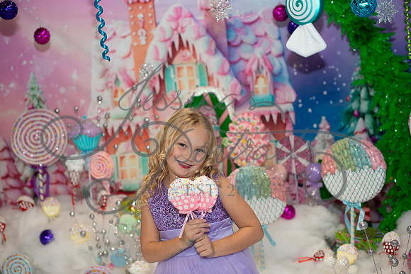 2024-11-23 Casey Britt Candy Wonderland_DSC_8863