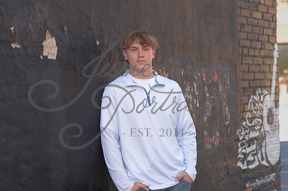 2024-11-01 Vinny Ross Senior pics Downtown Parkville__JAE3891