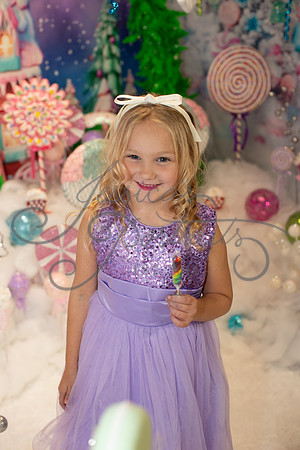 2024-11-23 Casey Britt Candy Wonderland_DSC_8706