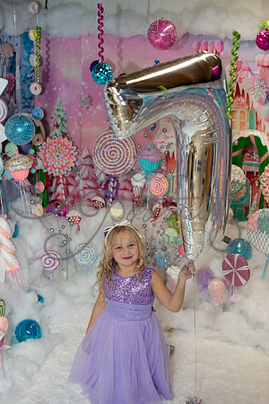 2024-11-23 Casey Britt Candy Wonderland_DSC_8815