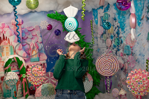 2024-11-23 Tracy Nelson Candy Wonderland_DSC_8610