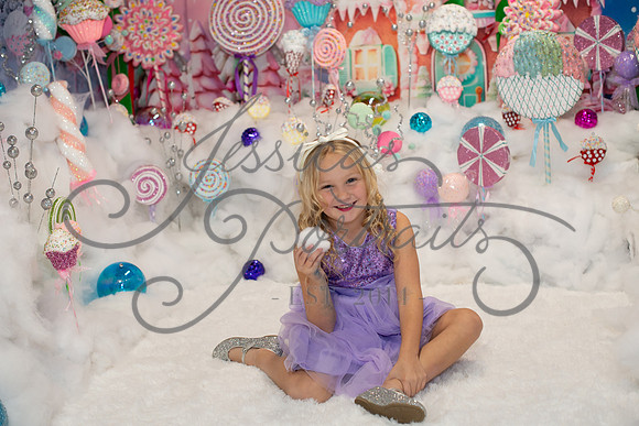 2024-11-23 Casey Britt Candy Wonderland_DSC_8731