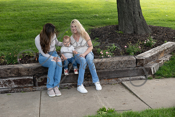 2025-05-23 Wendy and Julie with Baby Max Garney park_Z63_5828