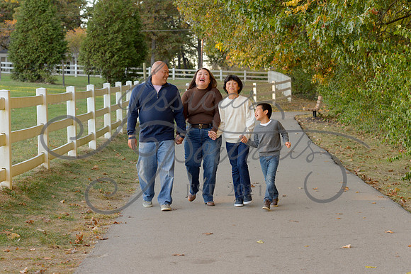 2024-10-27 Maria Perez at Long View farm Park__JAE3532