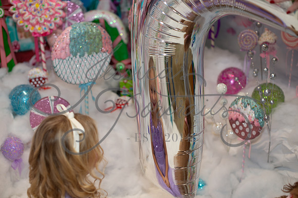 2024-11-23 Casey Britt Candy Wonderland_DSC_8826