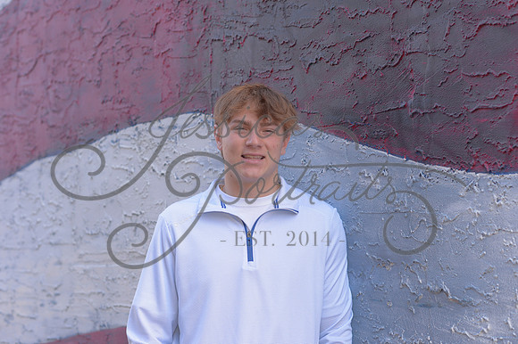2024-11-01 Vinny Ross Senior pics Downtown Parkville__JAE3890