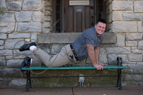 2024-10-26 Dipple Family and Sams Senior pics__JAE2296