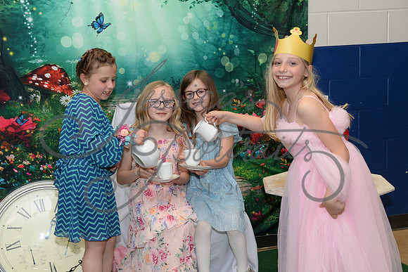 2024-04-20 Father Daughter Dance_DSC_2177