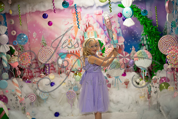2024-11-23 Casey Britt Candy Wonderland_DSC_8796