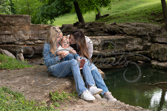 2025-05-23 Wendy and Julie with Baby Max Garney park_Z63_5639
